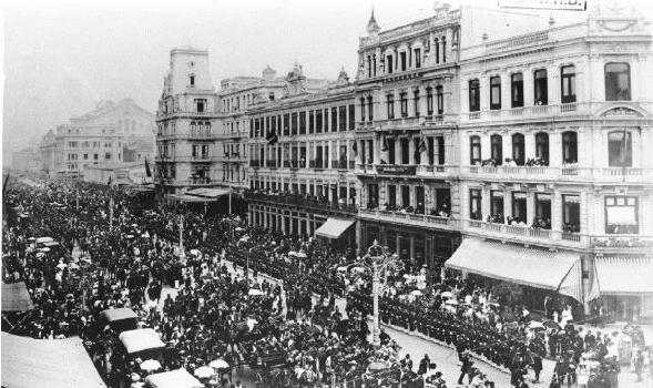 Inauguração da Avenida Central - 15 de novembro de 1905 - Foto de Augusto Malta - Arquivo - Geral da Cidade do Rio de Janeiro